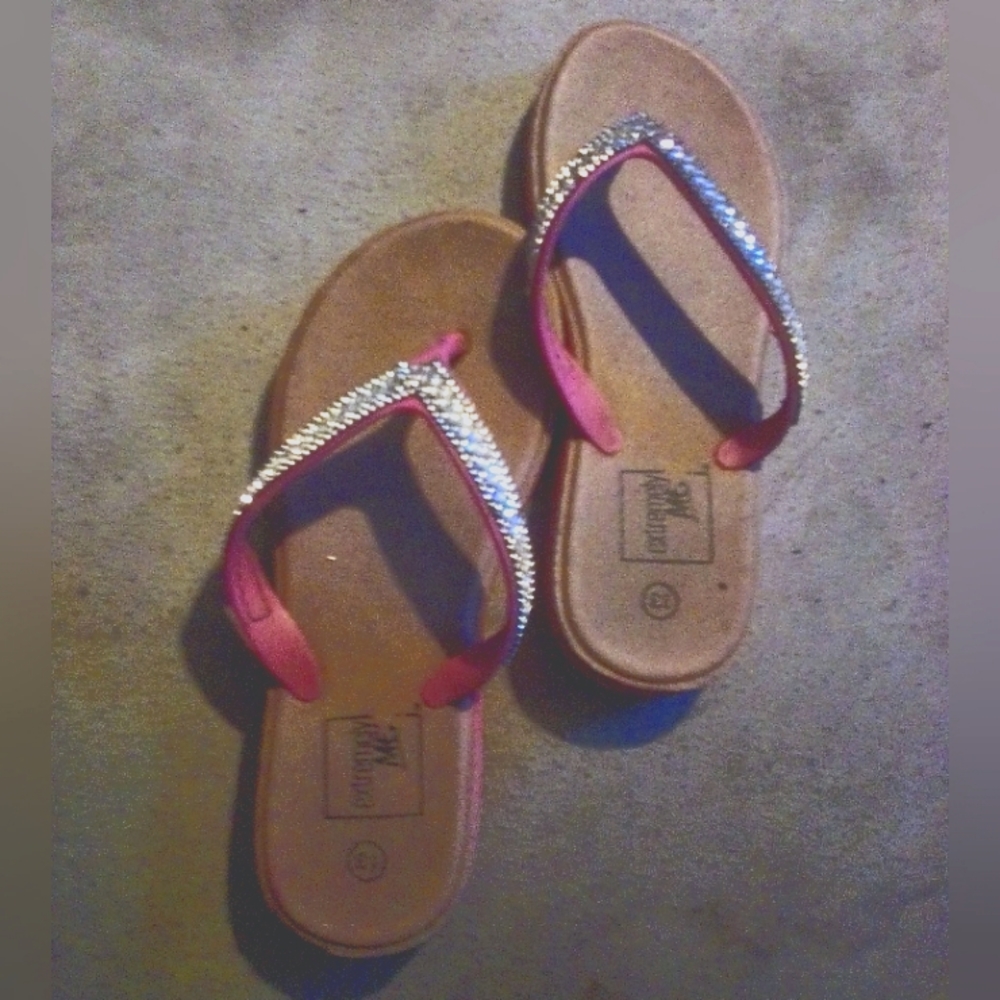 Extremely Me flip flops